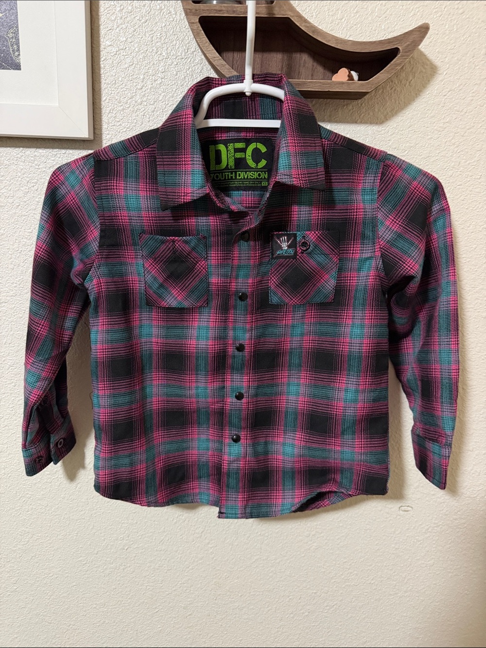 Dixxon youth flannel. Size XS. 4T